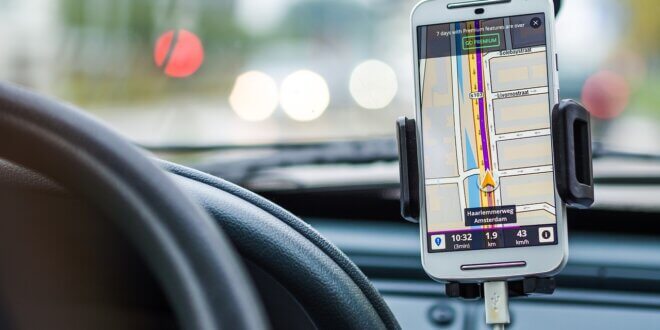 Navigation im Auto, Bild: pixabay.de